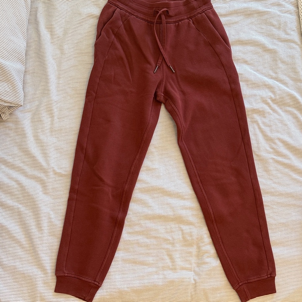 lululemon Scuba High Rise Jogger